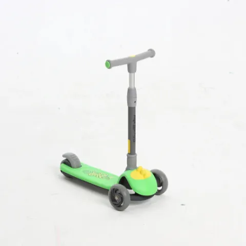 Cute Foldable Kids Scooter Green