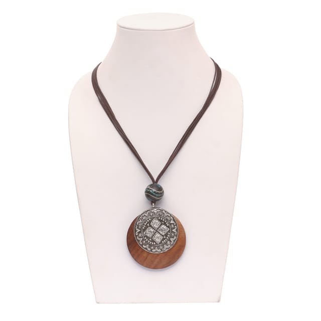 DCA Women's Brown & Silver Strand wood Necklace (4426) Wood Necklace (DC4426NK)