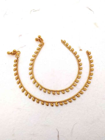 Traditional Payal With Gold Finish - CNB1307