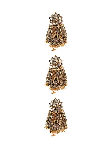 Antique Saree Pin in Gold finish - CNB7064