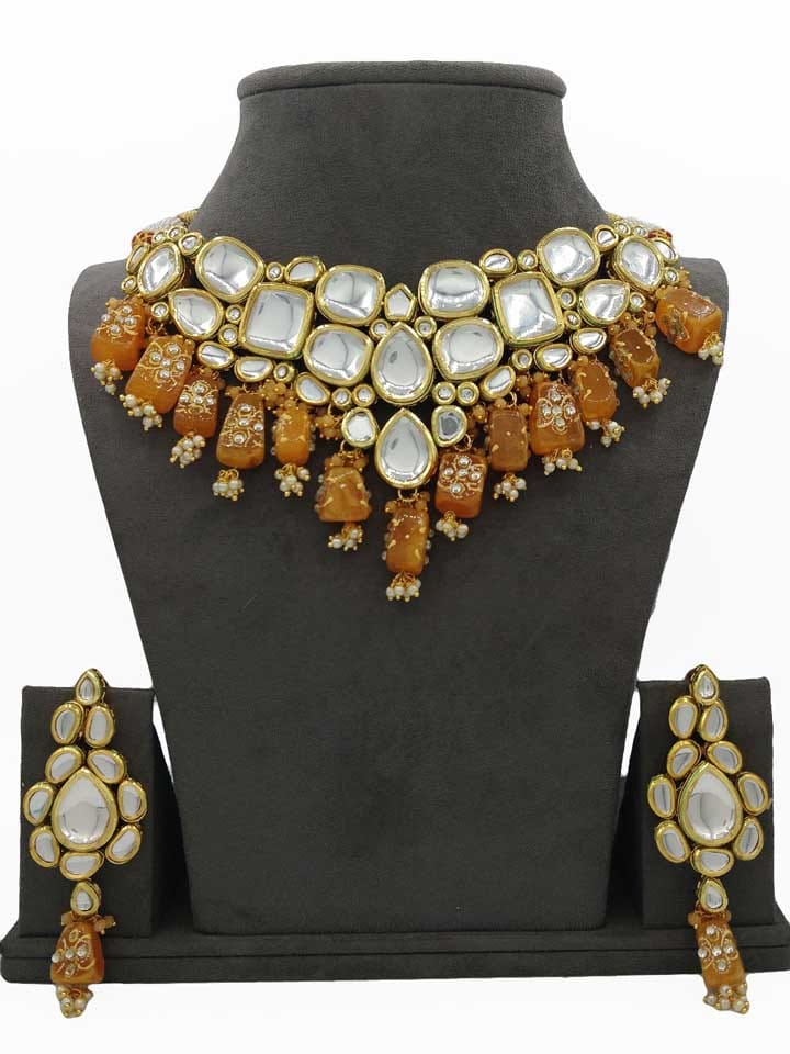 Kundan Necklace Set in Gold finish - CNB9360