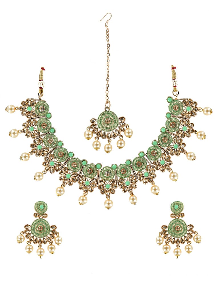 Antique Necklace Set in Gold finish - CNB6440