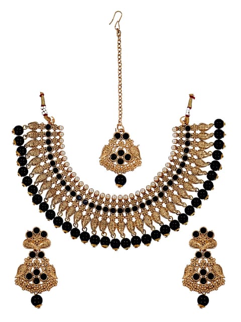Antique Necklace Set in Gold finish - CNB6534