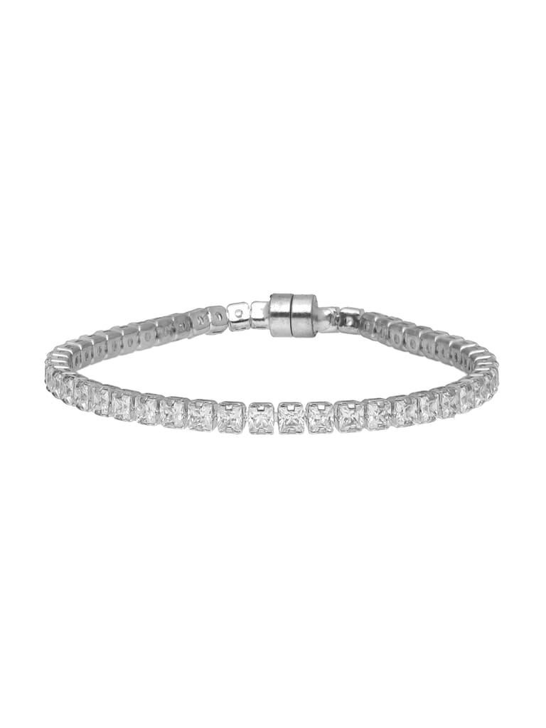 AD / CZ Loose / Link Bracelet in White color - CNB4934
