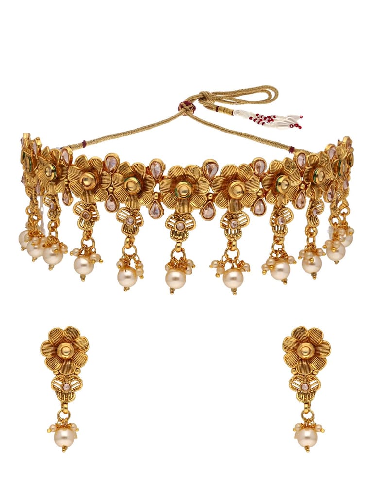 Traditional Choker Necklace Set in Gold finish - SOC9001L