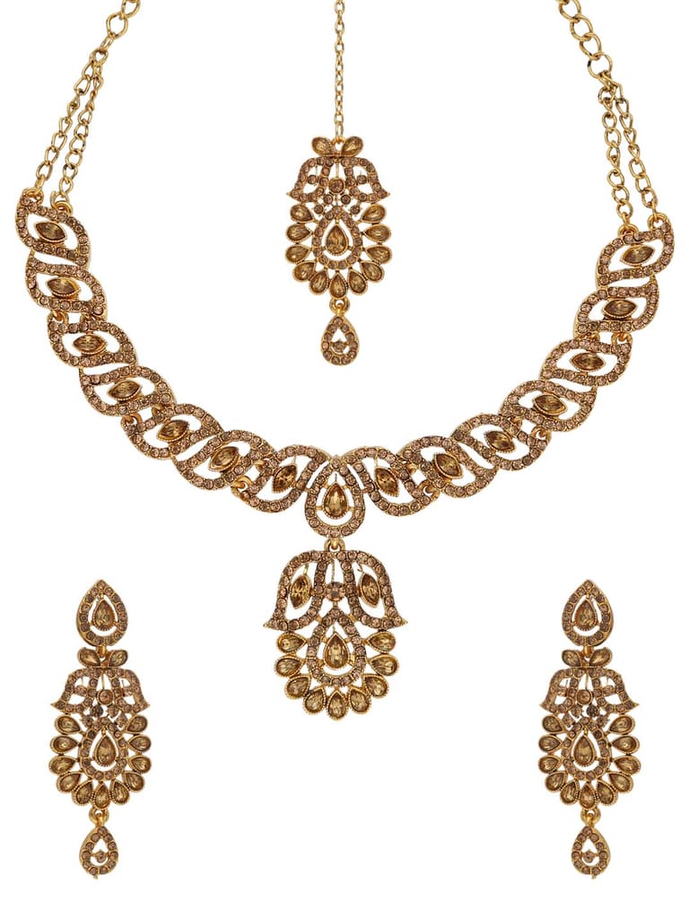 Traditional Necklace Set in Gold finish - SHA1158GO