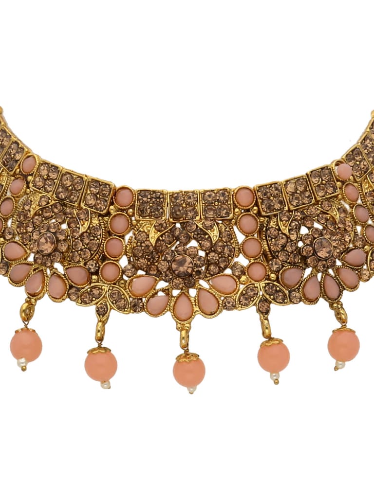 Traditional Necklace Set in Gold finish - STU5208