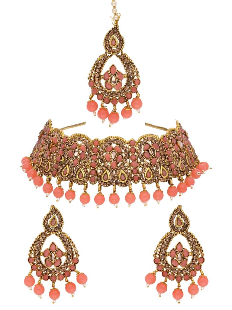 Traditional Necklace Set in Gold finish - STU5207