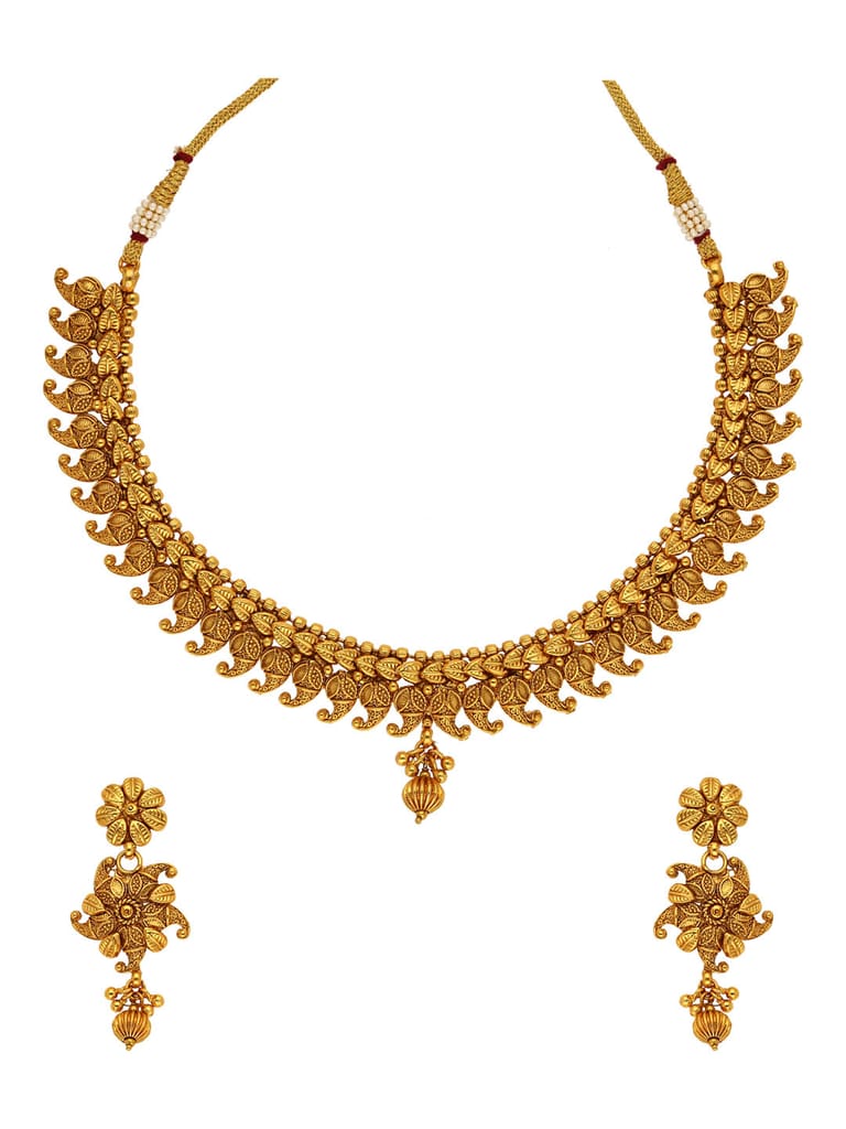 Antique Necklace Set in Gold finish - AMN132