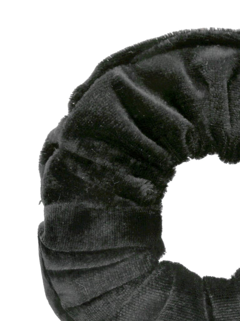 Plain Scrunchies in Black color - BHE3966W