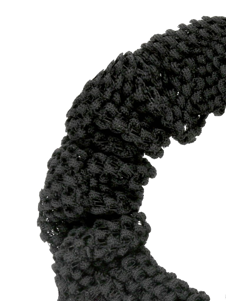 Plain Scrunchies in Black color - BHE6399