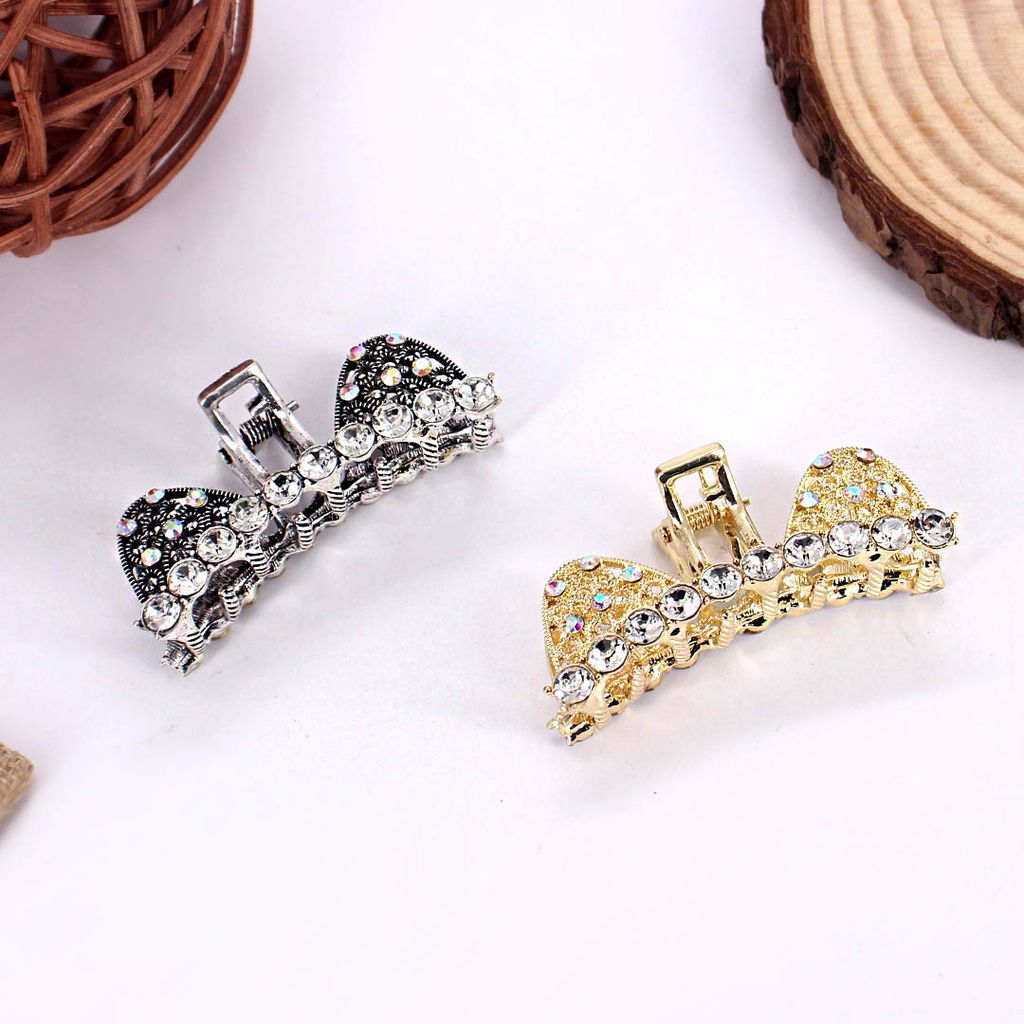 Fancy Butterfly Clip in Assorted color - CNB30532