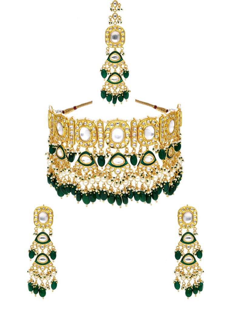 Kundan Choker Necklace Set in Gold finish - CNB30742