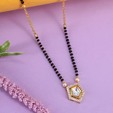 Traditional Single Line Mangalsutra in Gold finish - RRM6902