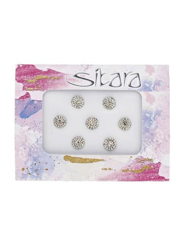 Traditional Bindis in White color - CNB31325
