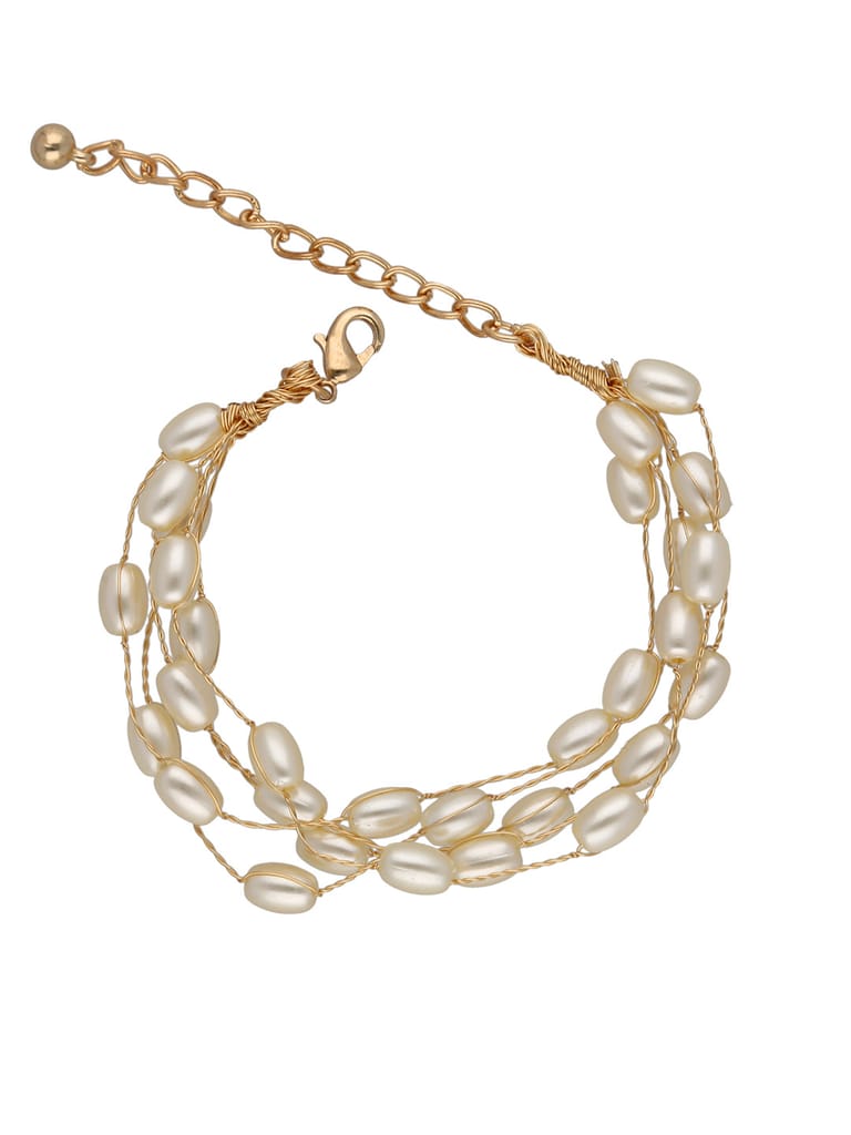 Western Loose / Link Bracelet in Gold finish - CNB32286