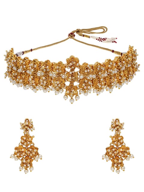 Antique Choker Necklace Set in Gold finish - LAKMT521