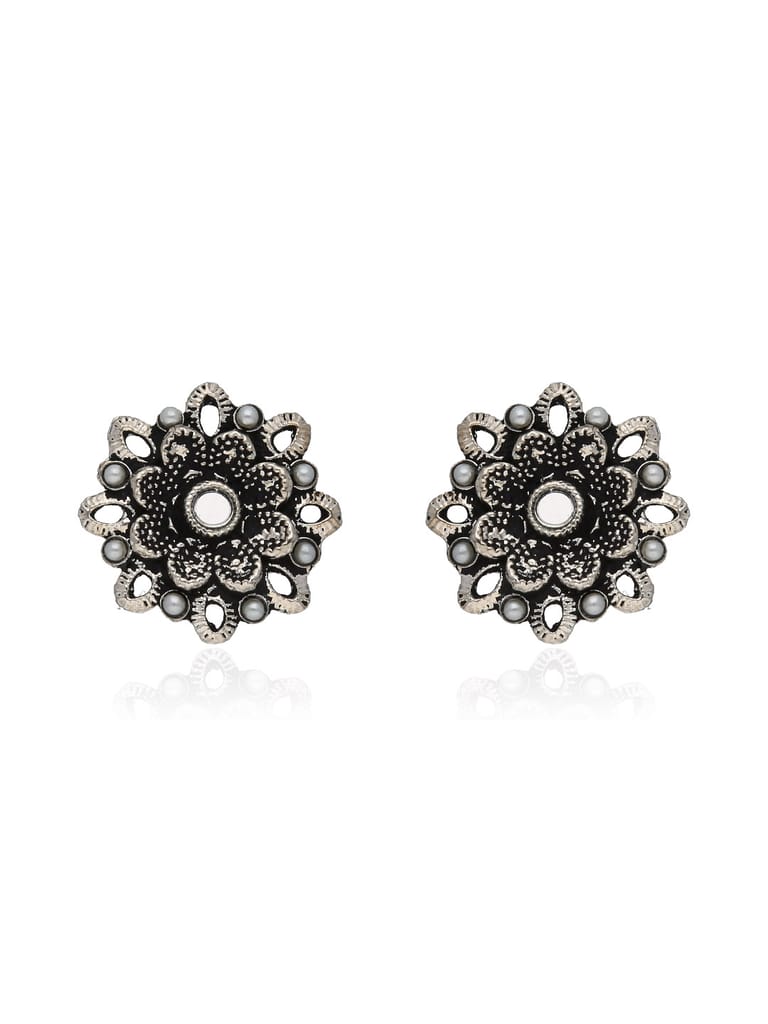 Tops / Studs in Oxidised Silver finish - SSA61