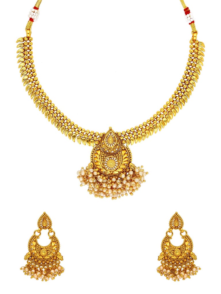 Antique Necklace Set in Gold finish - AMN307
