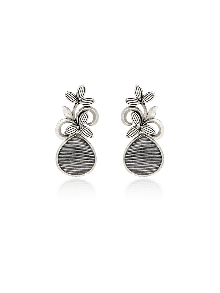Dangler Earrings in Oxidised Silver finish - SHA3588BL