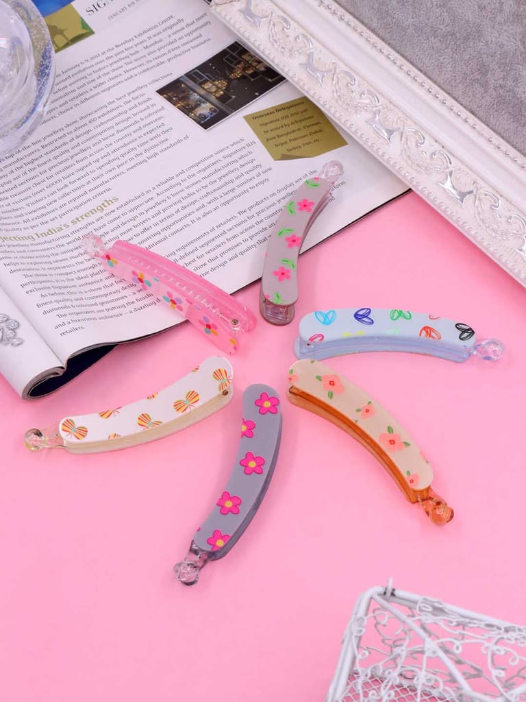 Printed Banana Clip in Assorted color - CNB39681
