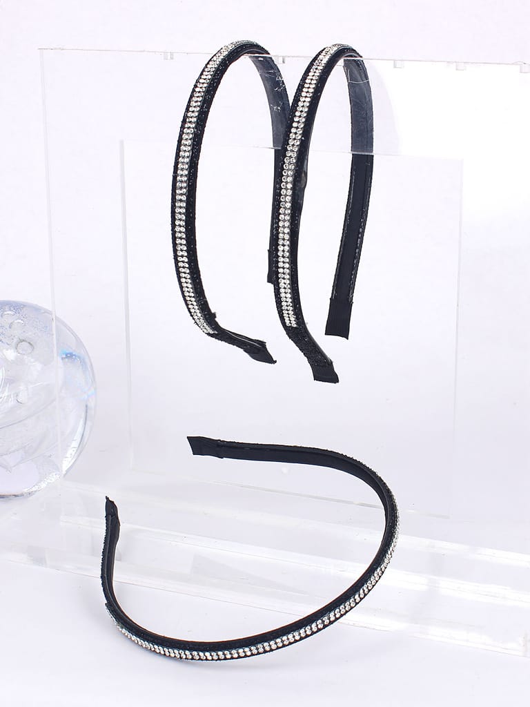 Fancy Hair Band in White color - CNB42824