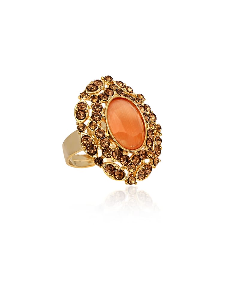 Traditional Finger Ring in Gold finish - CNB30088