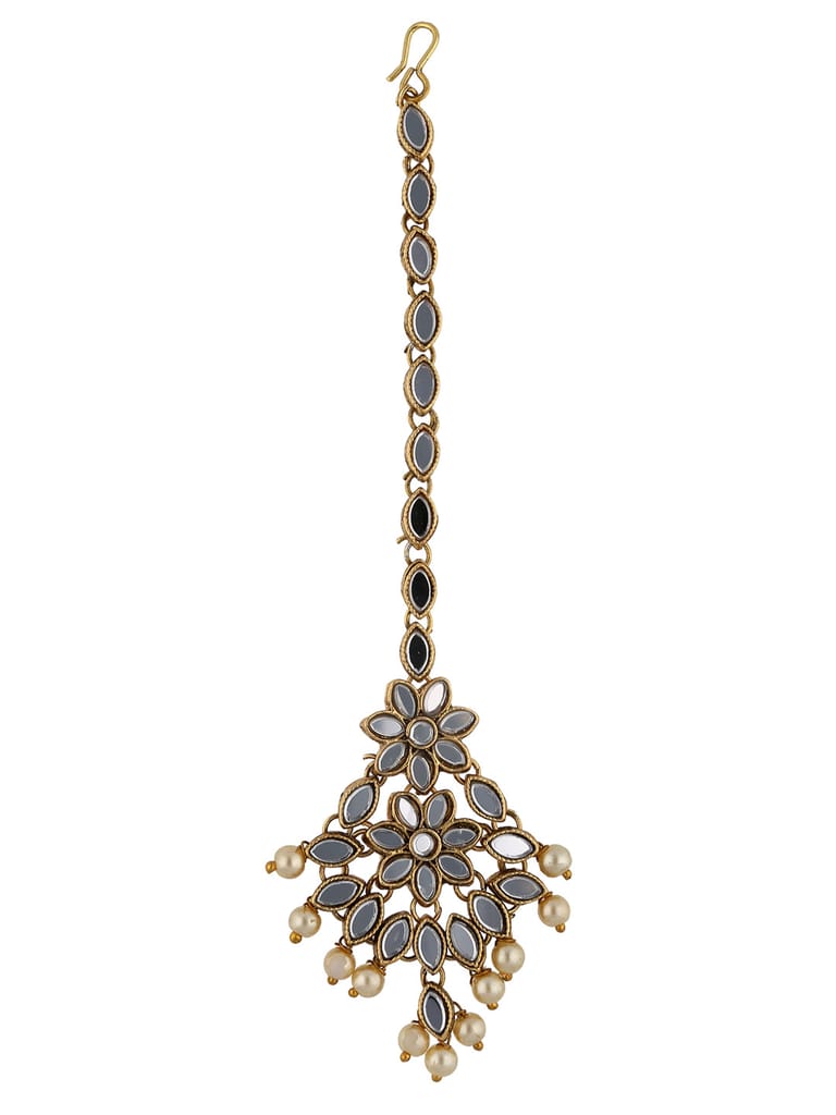 Antique Maang Tikka in Gold finish - CNB18913