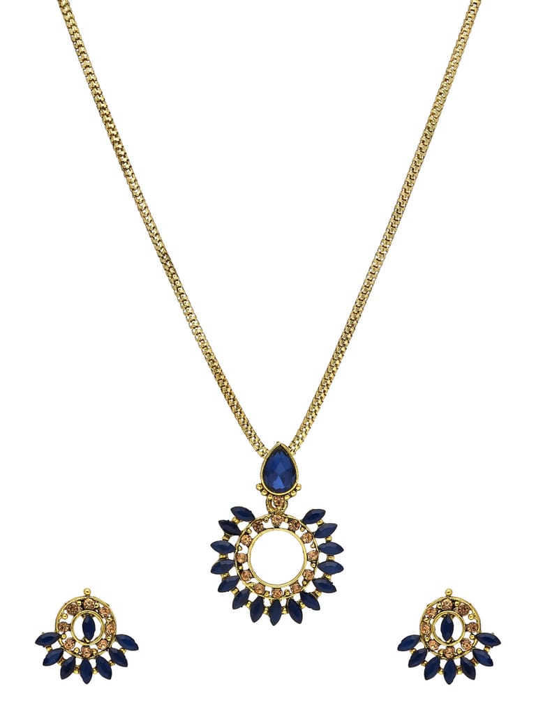 Traditional Pendant Set in Gold finish - CNB42116
