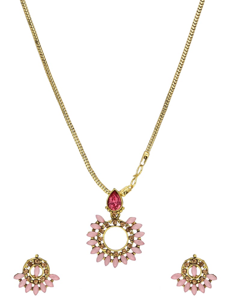 Traditional Pendant Set in Gold finish - CNB42118