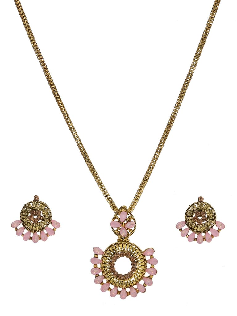 Traditional Pendant Set in Gold finish - CNB42191