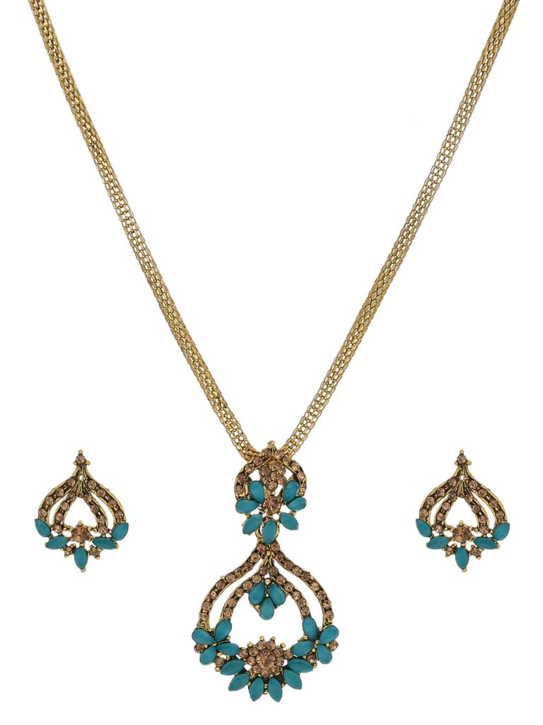 Traditional Pendant Set in Gold finish - CNB42144