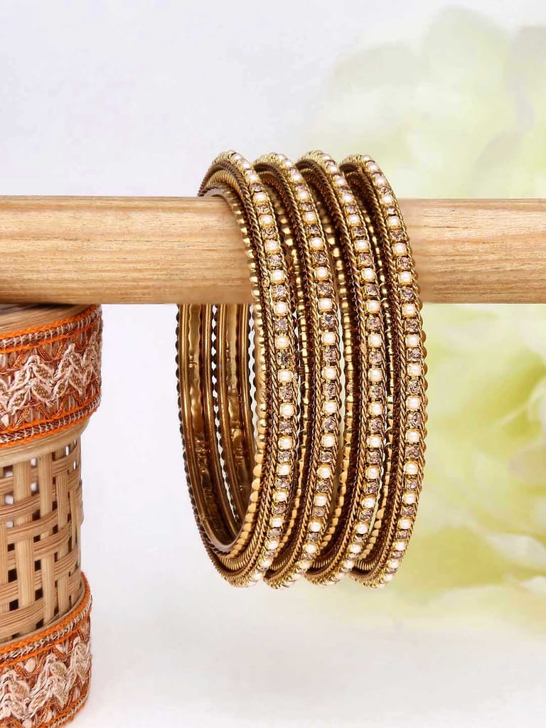 Traditional Bangles in Gold finish - 1315Moti/Lct