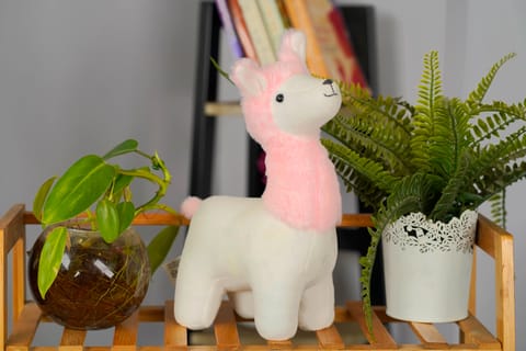 Winmagic Furrendz Perky Pink Llama