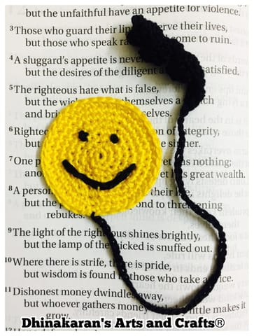 Crochet Smiley Bookmark