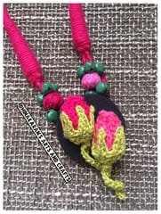 Gulaab Crochet Neckpiece