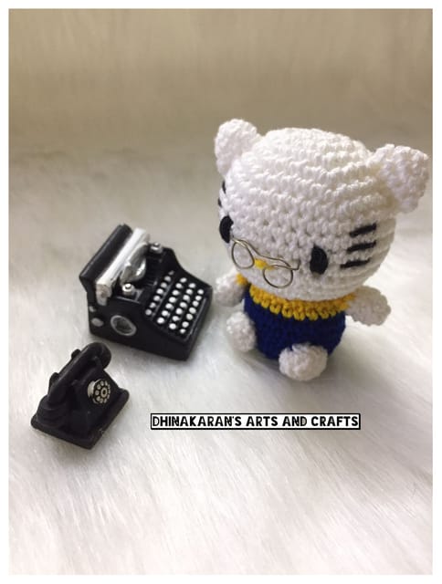 Prof.Kitty Crochet Soft Toy