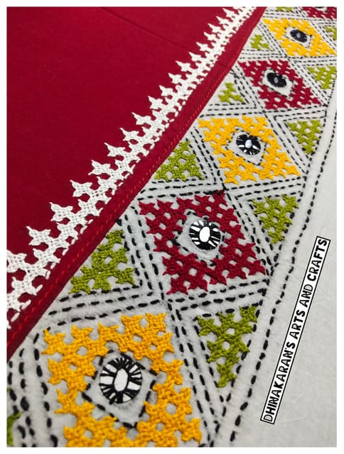 Maroon n White Double Color Kutchwork Blouse Piece