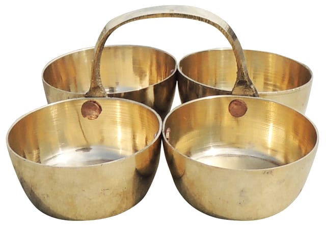 Brass Chokta Small 4 Bowl Combined- 3.1*3.1*1.8 inch (Z142 B) (MOQ- 6 Pcs)
