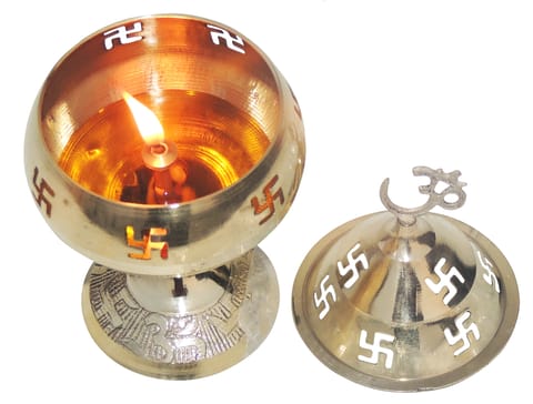 Brass Table Decor Oil Lamp Om Pakija Deepak  (MOQ-  4 Pcs.) - 3*3*5 inch (Z164 G)