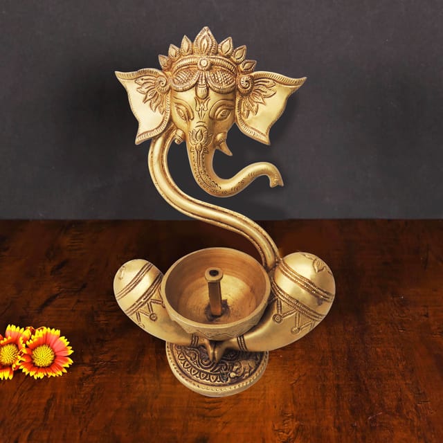 Brass Table Decor Deepak With Ganesh Ji - 6*3.1*8.5 Inch (BS1319 C)