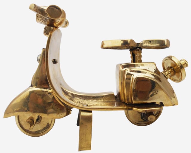 Brass Showpiece Scooter - 4*1.5*3 inch (Z327 A)