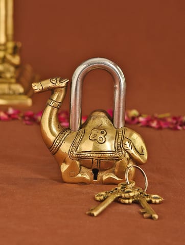 Brass Showpiece & Working Camel Shape Lock - 4*1.3*4.5 Inch (BS1486 C)