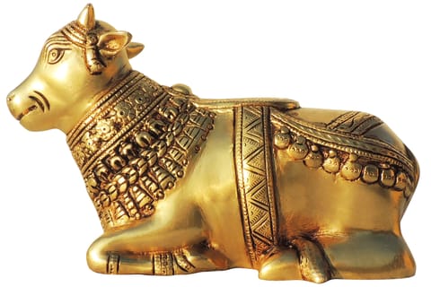 Brass Showpiece Nandi God Idol Statue - 9.5*3.5*5.5 Inch (BS1606 E)