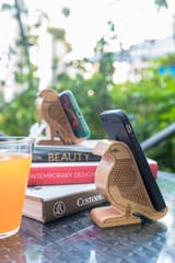 The Suchak Stand (Pigeon) By Karu