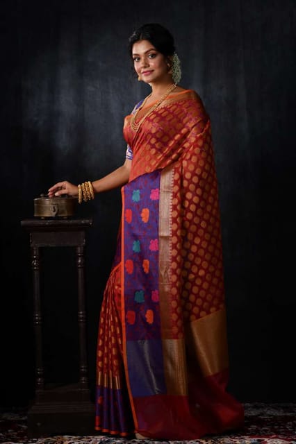 Banarasiya Women's Traditional Banarasi Silk Red Saree