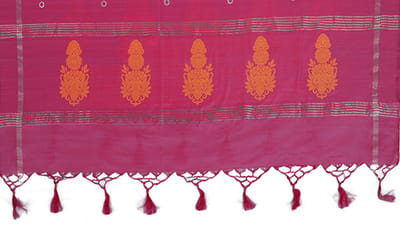 Handloom Banarasi Kadwa Booti With Reshmi Silver Zari Dupatta.Silk / Cotton-DUP-018A