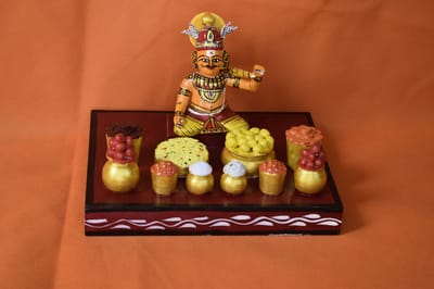 Kondapalli Ghototkacha Wooden Showpiece
