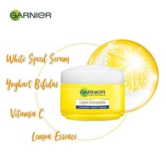 Garnier Light Complete Yoghurt Night Cream : 18 Gm