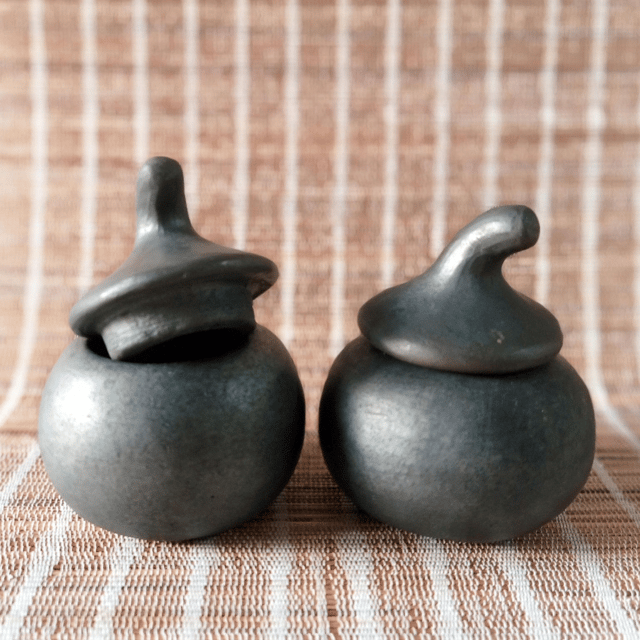 Longpi Black Pottery Sugar or Sauce Pot